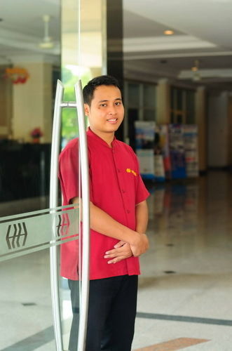 Sinar 1 2*